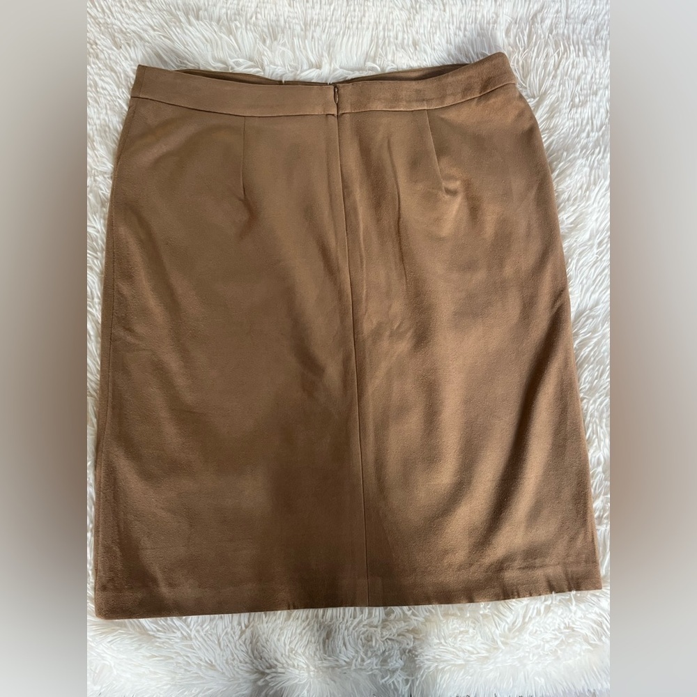 J McLaughlin Tan Skirt Sonya Faux Suede Pencil Midi Skirt Tan Size 12 - Picture 6 of 15